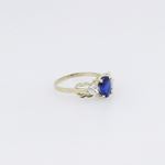 10k Yellow Gold Syntetic blue gemstone ring ajr13 Size: 7 4