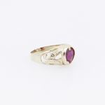 10k Yellow Gold Syntetic red gemstone ring ajjr73 Size: 2.25 4