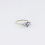 10k Yellow Gold Syntetic blue gemstone ring ajr30 Size: 6.75 4