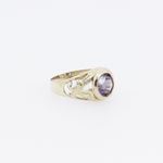10k Yellow Gold Syntetic purple gemstone ring ajjr59 Size: 2.5 4