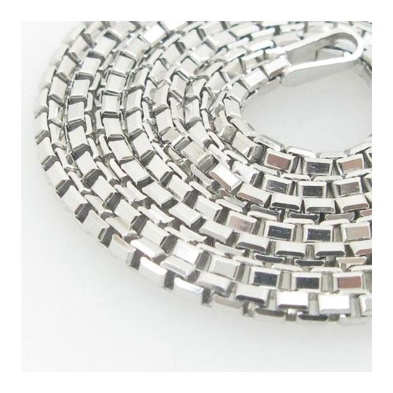 Ladies .925 Italian Sterling Silver Box Link Chain Length - 18 inches Width - 1.5mm 2