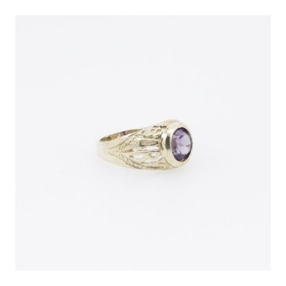 10k Yellow Gold Syntetic purple gemstone ring ajjr62 Size: 2.25 4