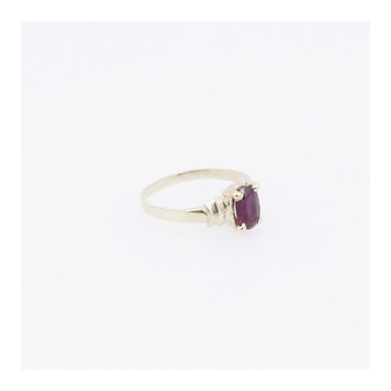 10k Yellow Gold Syntetic red gemstone ring ajjr50 Size: 2.75 4