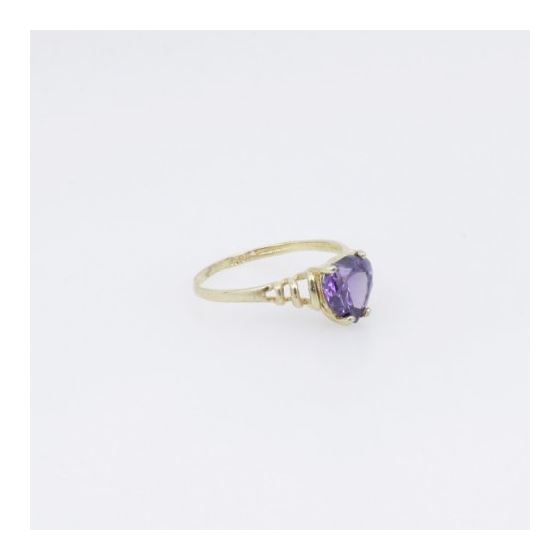 10k Yellow Gold Syntetic purple gemstone ring ajr3 Size: 7.75 4